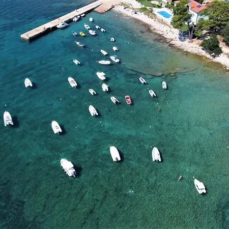 Lisicak A4 アパート *
