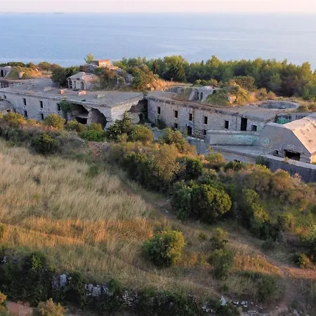 Lisičak A4 * Vodnjan
