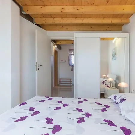 Lisičak A4 *